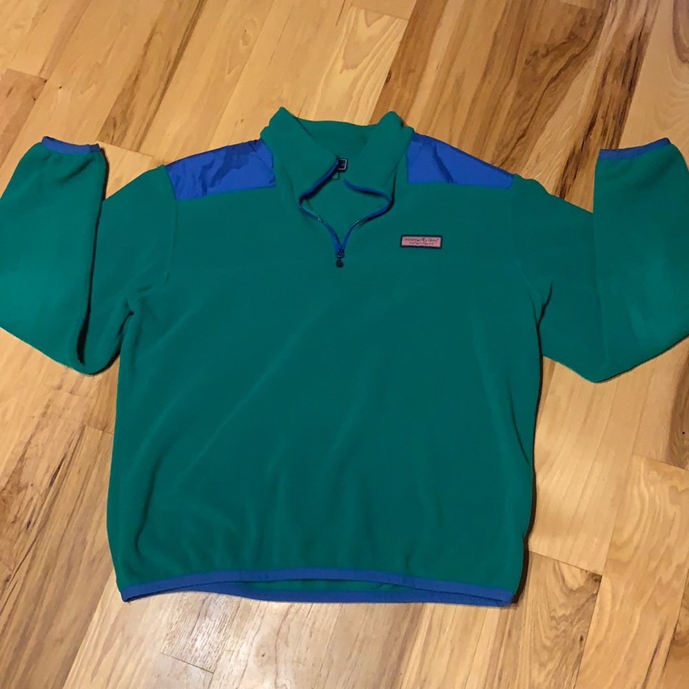 Vineyard Vines Pullover. - image 1